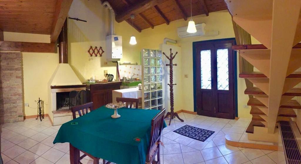 Bed and Breakfast Casa Fiorita Sant'Enea Exterior foto
